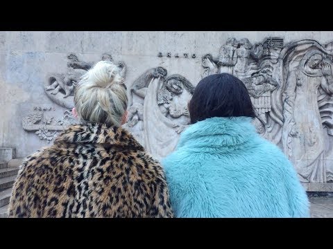 LES BAILS DE MAI #9 - SOEURS JUMELLES x HOLLYSIZ