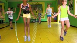 This is how Lucie B transforms kids into super jumprope Athletes!