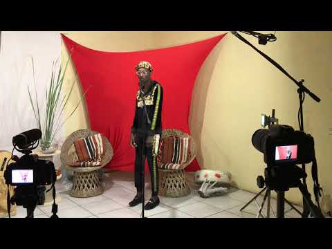 Gento ll Bareto Performing Controller