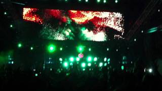 DJ Tiesto - Live in Malaysia - Feel It in My Bones - 2011 HD