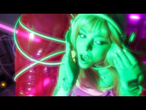 Sophie Powers - Obsessed (feat. Ashley Sienna) [Official Visualizer]