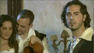 Videoclip de Entretres "La ley del corazón" SD