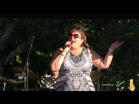 Concert on the Commons: Saffire Express - August 23, 2017