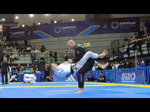 Szymon Lisiak vs Francisco Javier Gomis Jimeno : Black belt master 2 IBJJF European 2024