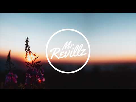 Max Oazo - So It Goes (feat. Moonessa)