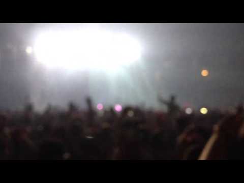 Tiesto Dropping Spaceman (Carnage Remix)