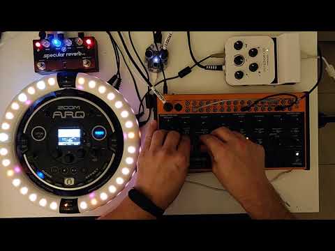 ZOOM  ARQ-96 Arpeggiator hitting Behringer Crave