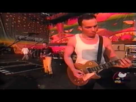 CREED - Riders On The Storm (The Doors cover with Robby Krieger) (Woodstock 99)