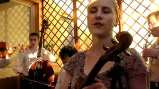 Zaleť sokol...Uff! Z této písně mám husí kůži a slzy v očích... Muzika Miroslava Minkse Zaleť sokol...Uff! Z této písně mám husí kůži a slzy v očích... Muzika Miroslava Minkse