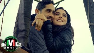 Lo Que Me Enamora Music Video