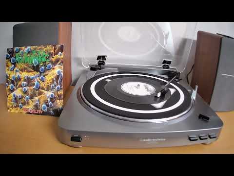 Nyctophobic - Exhumed - split 7 inch