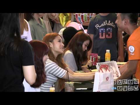 140830 Kara Fansign #5