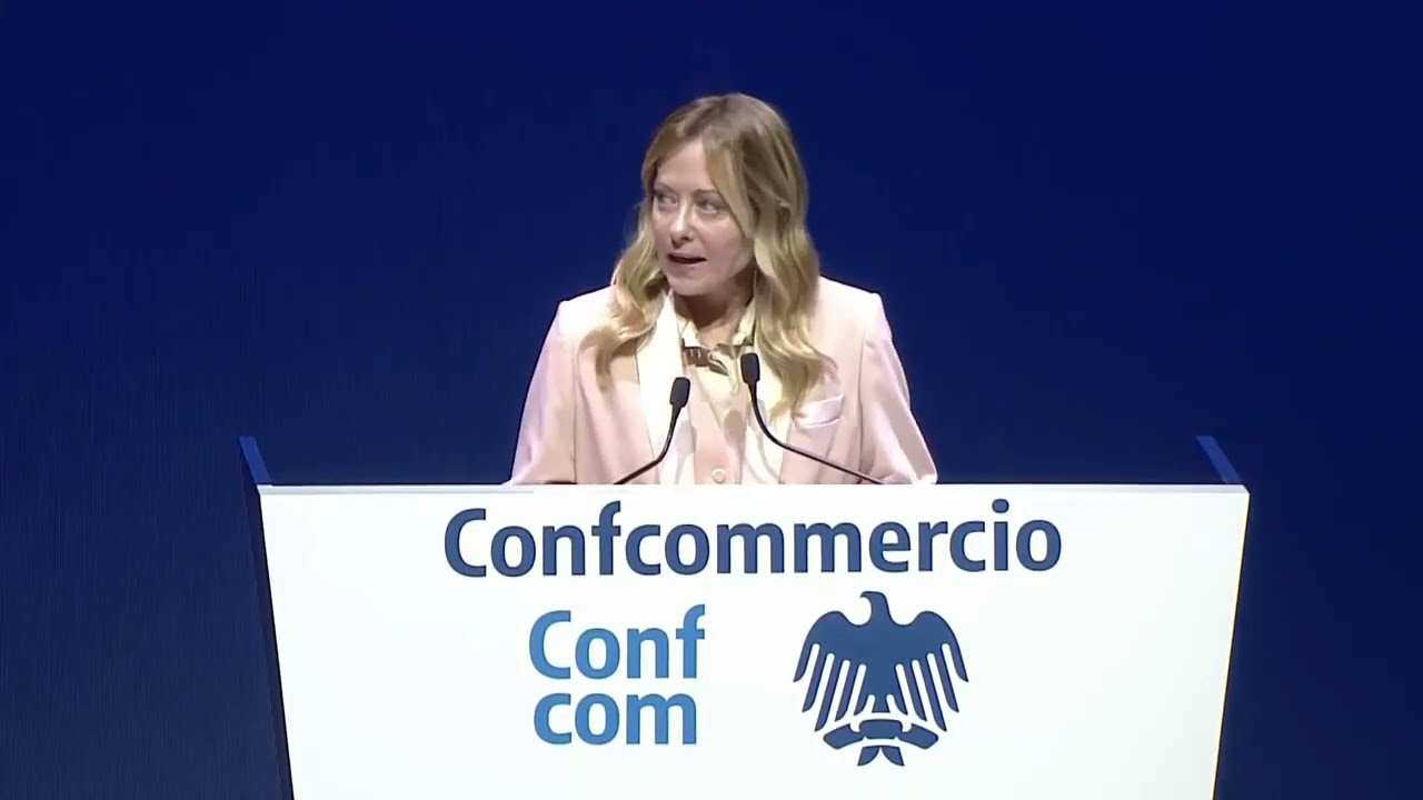 MELONI: “SONO 10 ANNI CHE UN PRESIDENTE NON PARTECIPA ALL'ASSEMBLEA CONFCOMMERCIO"
