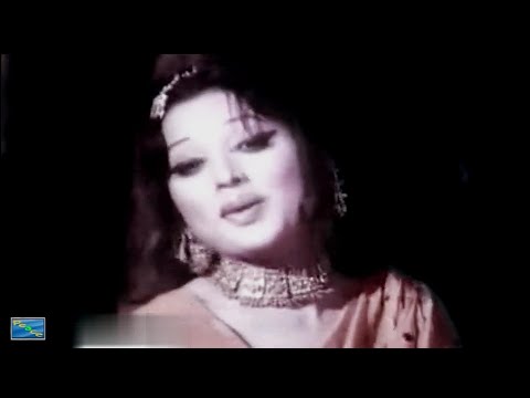 Itna bhi na ChaHo MujHe- Nayyara Noor