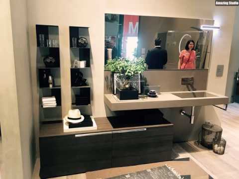 Schwimmdock Eitelkeit und Badezimmer Lagerung Von Agha Ardeco Und Artesi