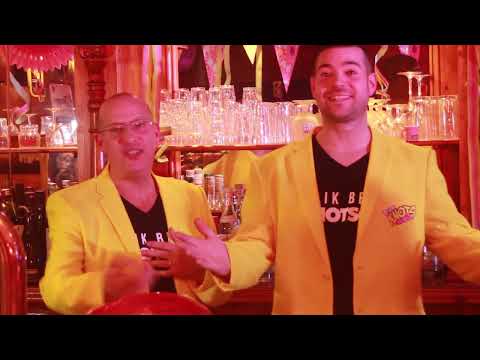 Duo Knotsgek - Zo Gèèl Als 'n Banaan (officiële videoclip) CARNAVAL 2023