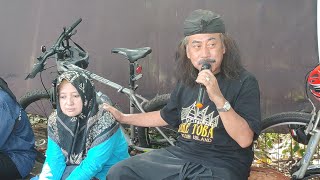 Download lagu Segalanya bagiku - Syarif Rahmat - Suaranya mirip dengan Rhoma Irama mp3