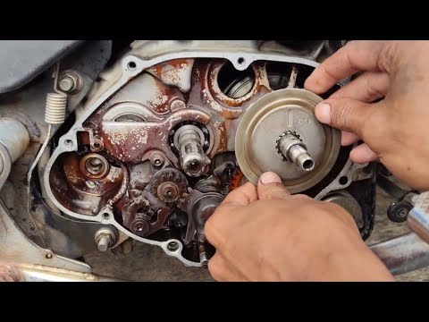 JUPITER Z IS SLIPPERY AND DUTS, NOT COMFORTABLE TO USE