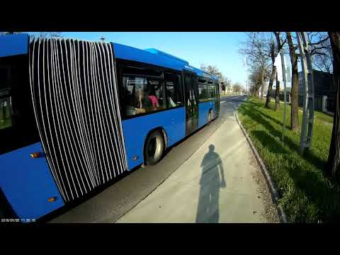 Elengedem a buszt - I let the bus go