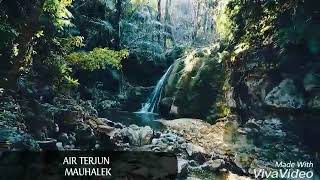 preview picture of video 'Air terjun mauhalek @belu'