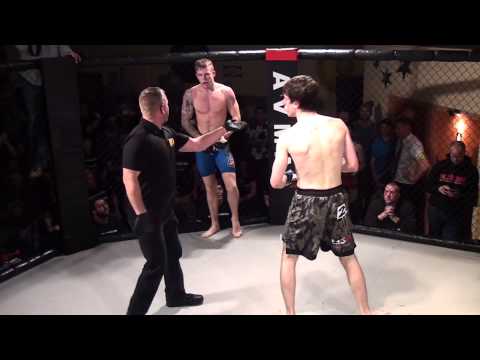 AVMA Fight Night 4   Tom Francis vs Kyle Lester