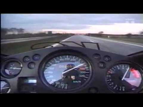 A very loud Ferrari Enzo: Start up, Walkaround and Driving