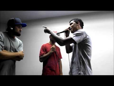 Casa Amarela Batalha de MC's Vinicin - Inti VS Pereira - Harley 23/02/2013