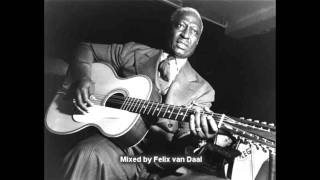 Lead Belly/Ram Jam/Tom Jones - Black Betty
