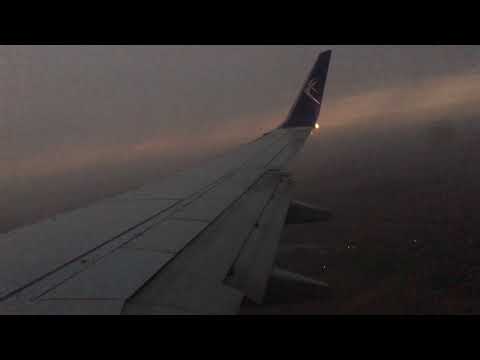 Blue Air 737-800w Bucharest (OTP) Landing During Storm