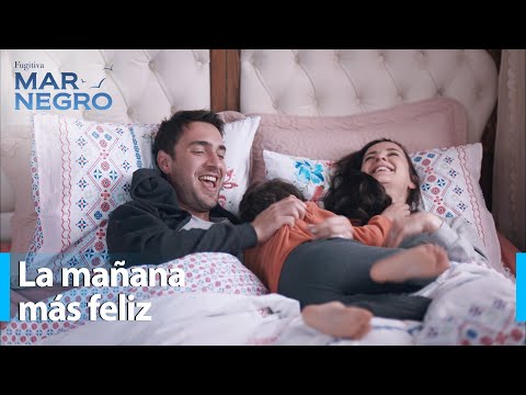 ¡Yigit salta sobre Nefes y Tahir! - Mar Negro Capítulo 149 | Fugitiva