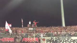 Download lagu Aksi K-Conk mania di Stadion Gelora Ratu Pamelingan Pamekasan mp3