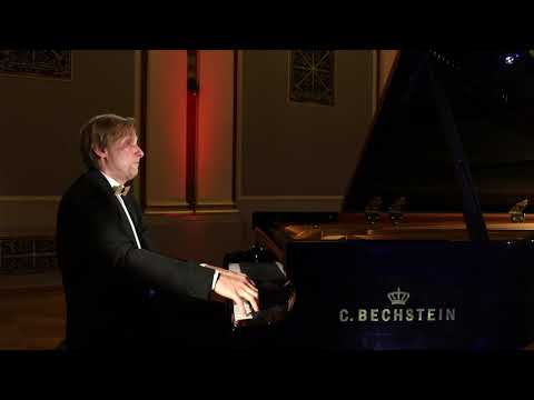 Ivo Kahánek  -  Antonín Dvořák: Poetic Tone Pictures, Op. 85 (B. 161), Goblins' Dance (Allegretto)