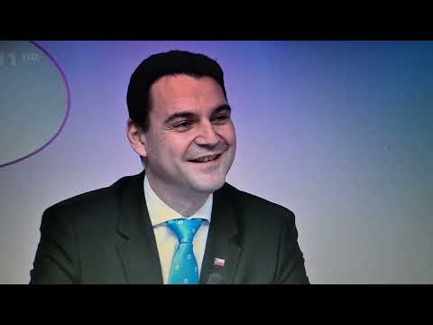 Ministr zahraničních věcí Petr Macinka dnes u Václava Moravce; 1.díl...