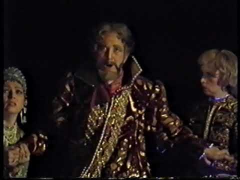 Александр Киселёв (бас) - Борис Годунов, финал оперы (в Йошкар-Оле, 2002).