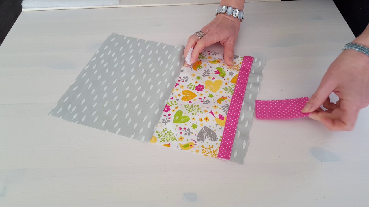 Tutoriel pour confectionner un protège carnet de santé avec fermeture par patte à scratche