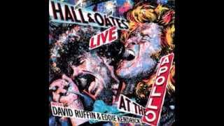 A NITE AT THE APOLLO LIVE! by Daryl Hall & John Oates with David Ruffin & Eddie Kendricks