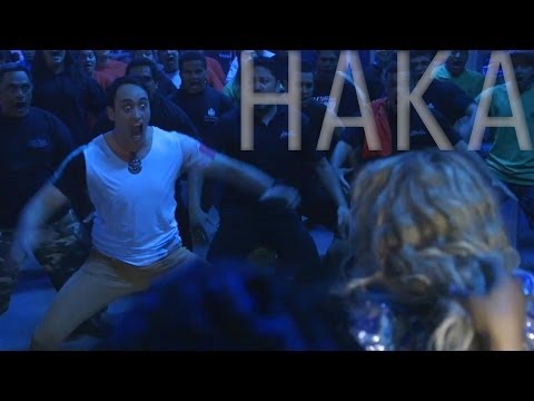 The Mrs. Carter Show: Haka Dance