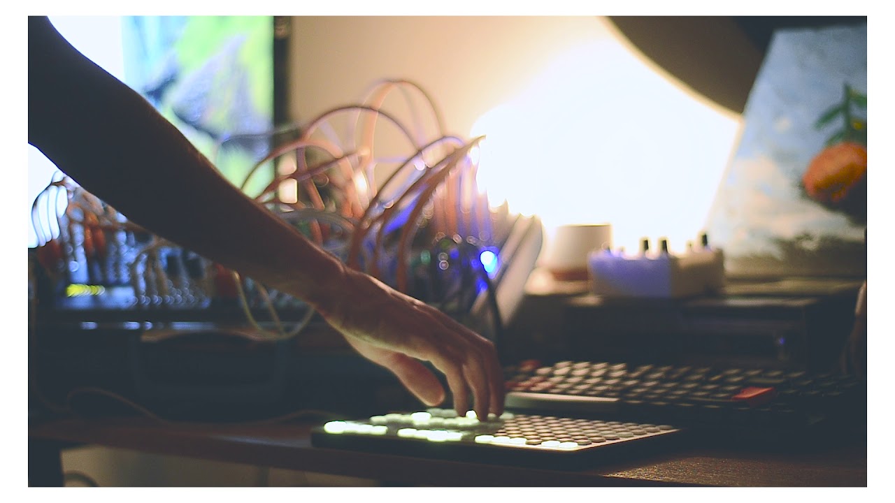 orange the colour - at the edge | monome teletype | qu bit nebulae | just friends (ambient eurorack)