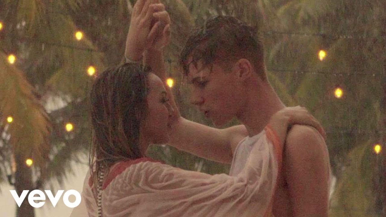 HRVY ft. Stylo G — La La La La (Means I Love You)