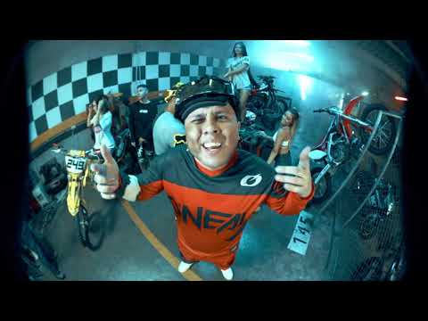 Bayson, Baez - Vándalo (Official Video)