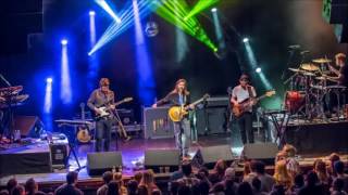 Moon Taxi - Run Right Back (live, high quality audio)