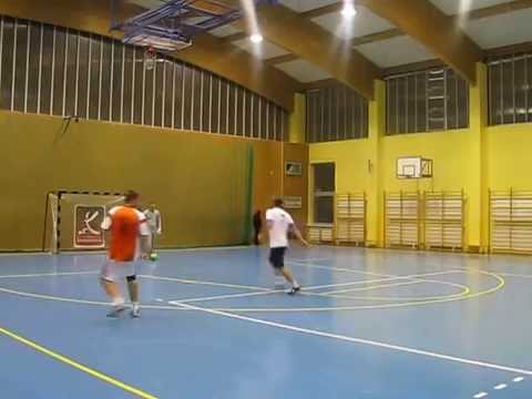 StrefaFutbolu.pl: Kierownicy - DataContact Team (2)