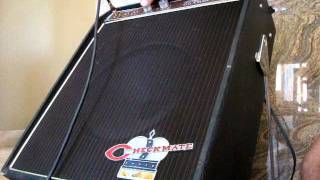 Video thumbnail for Teisco Checkmate 16 Bass & Organ - Guitar Amplifier by Richard Munczenski