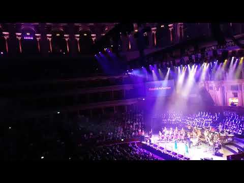 Classical Reflection at The Royal Albert Hall - Christmas With The Stars