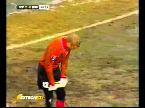 Гол с углового, Максим Белый