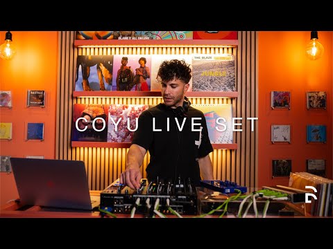 COYU - Live Set // The Blue Lounge Sessions // 11