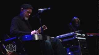 Harry Manx - Dew On Roses (Live in Sydney) | Moshcam