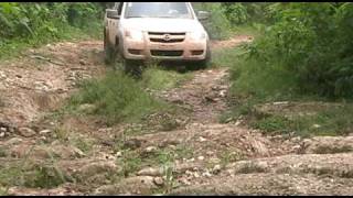 preview picture of video 'RALLY CAMINOS FRONTERIZOS 2009-YERBA BUENA-SIERRA DE NEIBA-ELIAS PIÑA, REPUBLICA DOMINICANA.'