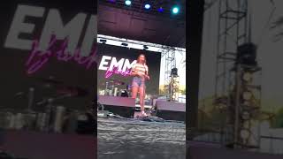 Emma Blackery- Icarus (Live)