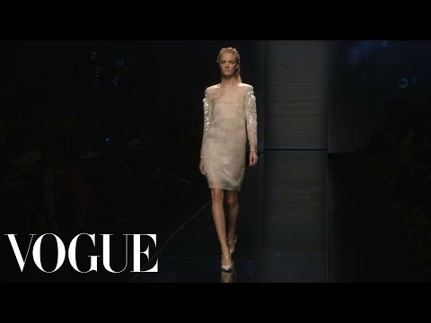 Alberta Ferretti Ready to Wear Spring 2013 Vogue Fashion Week Runway Show